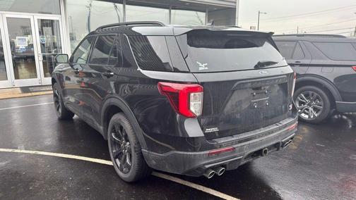 2022 Ford Explorer ST