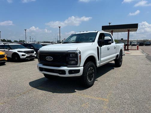 2023 Ford F-350 Lariat Super Duty
