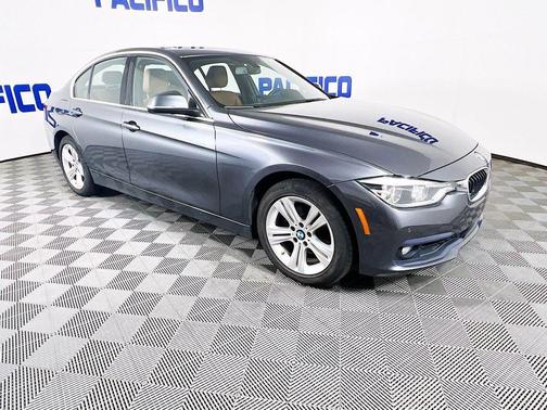 2017 BMW 330 i xDrive