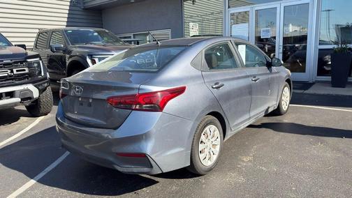 Urban Gray Metallic 2019 Hyundai Accent SE