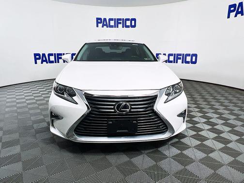 2018 Lexus ES 350 Base