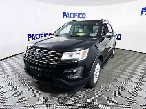 2017 Ford Explorer Base