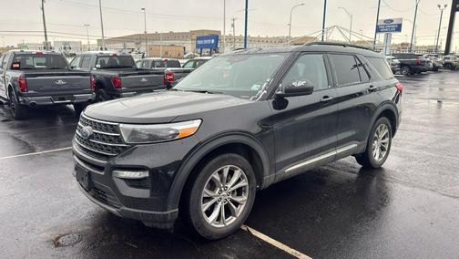 2023 Ford Explorer XLT
