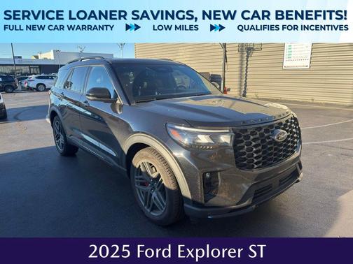 2025 Ford Explorer ST