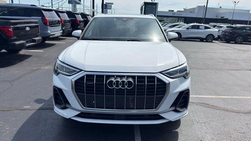 Arkona White 2025 Audi Q3 45 S line Premium