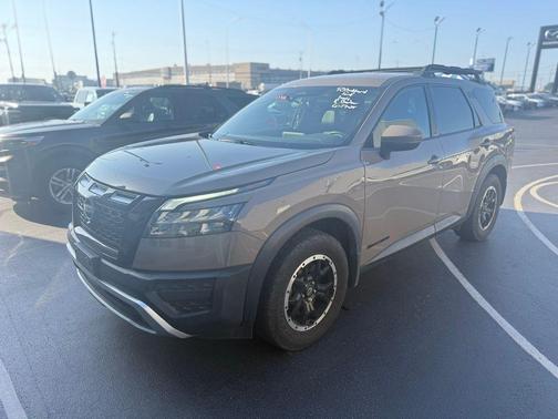 2023 Nissan Pathfinder Rock Creek