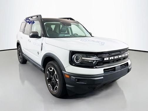 Cactus 2023 Ford Bronco Sport Outer Banks