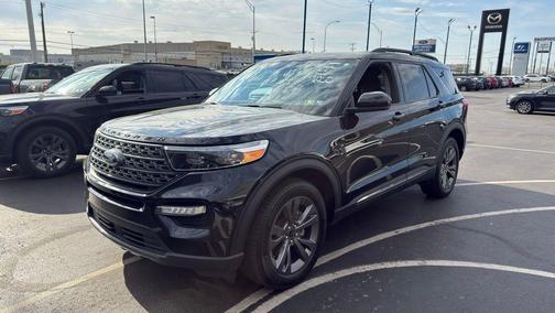Agate Black Metallic 2024 Ford Explorer XLT