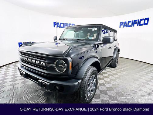 2024 Ford Bronco Black Diamond