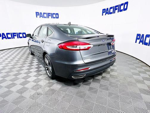 2020 Ford Fusion Titanium