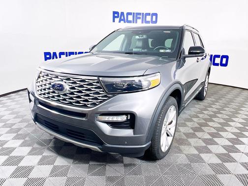 2022 Ford Explorer Platinum