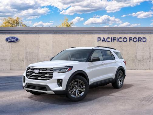 Star White 2027 Ford Explorer