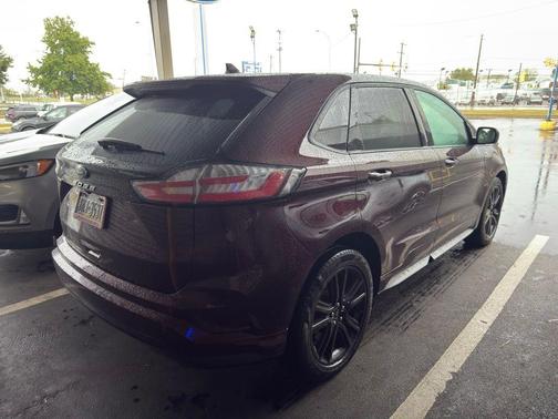 2022 Ford Edge ST Line