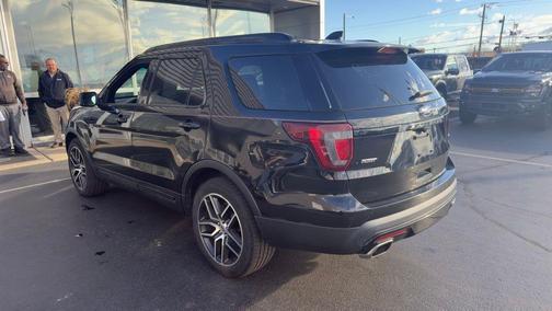 2017 Ford Explorer sport