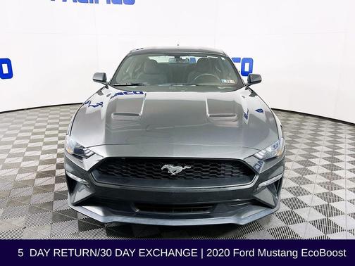 2020 Ford Mustang EcoBoost