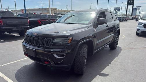 Diamond Black 2019 Jeep Grand Cherokee Trailhawk