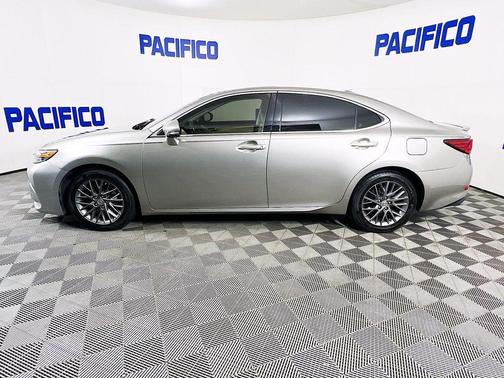 2018 Lexus ES 350 Base