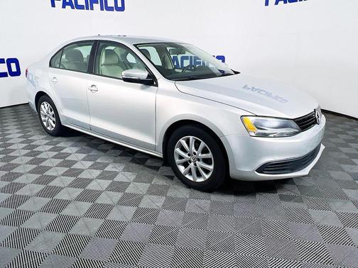 2011 Volkswagen Jetta SE