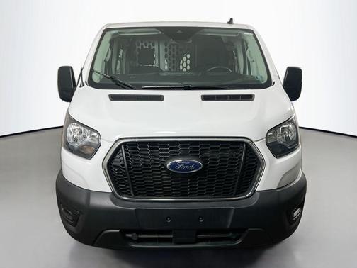 Oxford White 2025 Ford Transit-250 Base