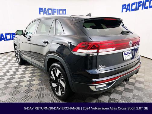 2024 Volkswagen Atlas Cross Sport 2.0T SE w/Technology