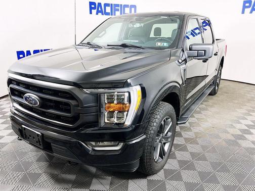 Black Metallic 2023 Ford F-150 XLT