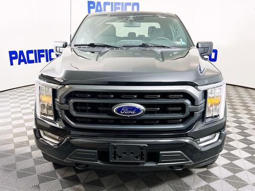 Black Metallic 2023 Ford F-150 XLT