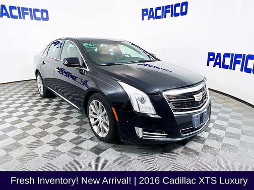 2016 Cadillac XTS Luxury Collection