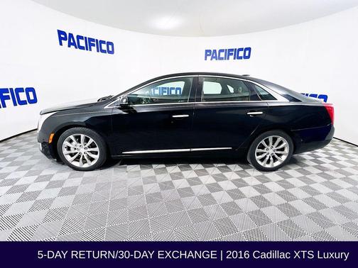 2016 Cadillac XTS Luxury Collection