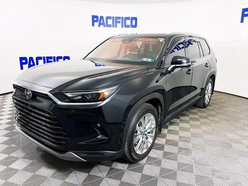 Midnight Black Metallic 2024 Toyota Grand Highlander