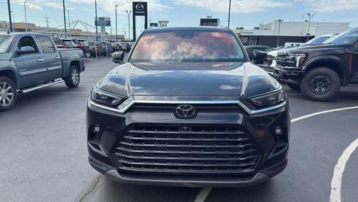 Midnight Black Metallic 2024 Toyota Grand Highlander