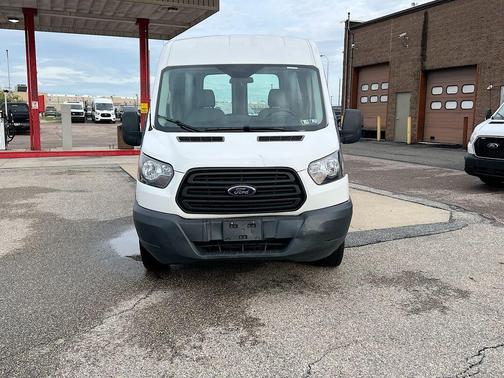 2018 Ford Transit-250 130 WB Medium Roof Cargo