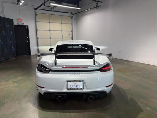 2024 Porsche 718 Cayman GT4 RS