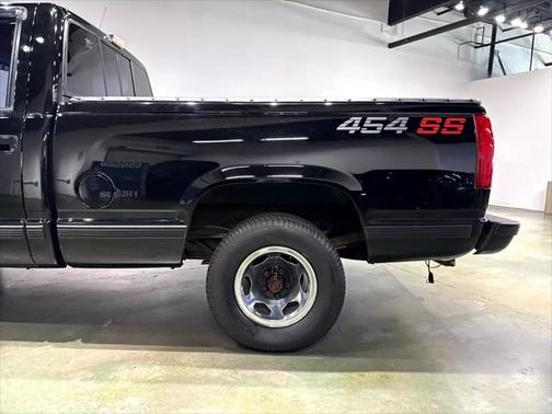 1990 Chevrolet 1500 Reg Cab 117.5'' 454 SS