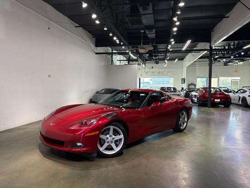 2005 Chevrolet Corvette Base