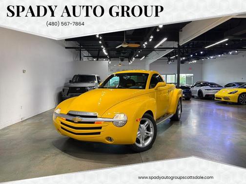 2004 Chevrolet SSR Base