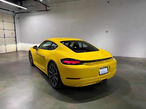 2023 Porsche 718 Cayman S
