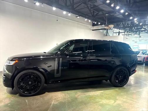 2024 Land Rover Range Rover P530 SE