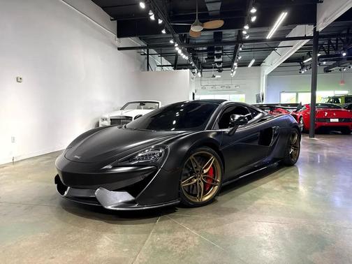 2018 McLaren 570GT Base