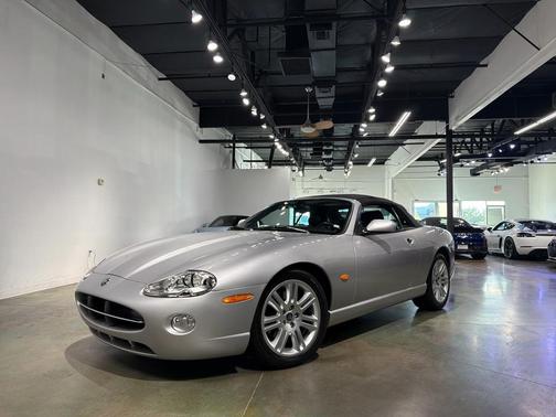 2005 Jaguar XK8 
