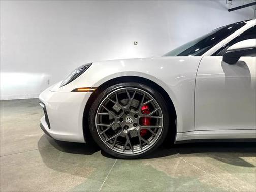 2020 Porsche 911 Carrera S