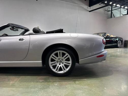 2005 Jaguar XK8 