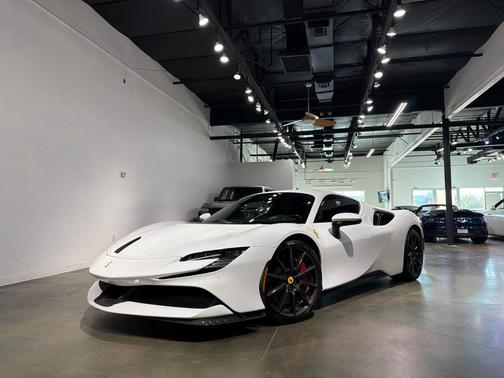 2023 Ferrari SF90 Stradale Coupe