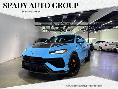 2023 Lamborghini Urus Performante