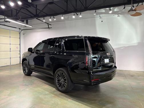 2026 Cadillac Escalade Sport Platinum