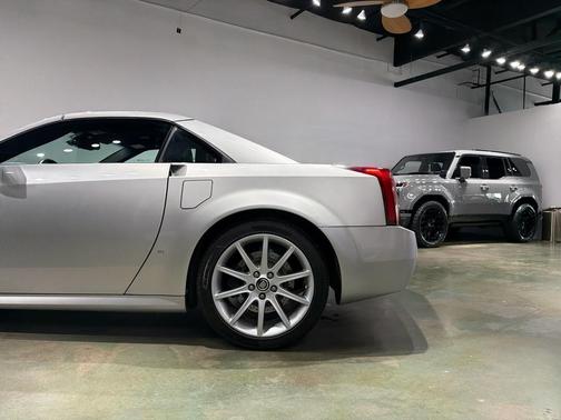 2007 Cadillac XLR Base