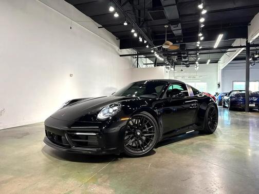 2023 Porsche 911 Targa 4 GTS