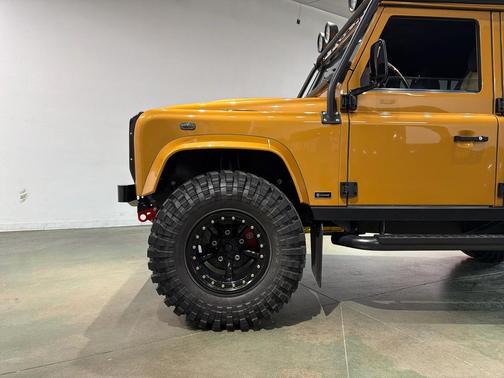 1996 Land Rover Defender 