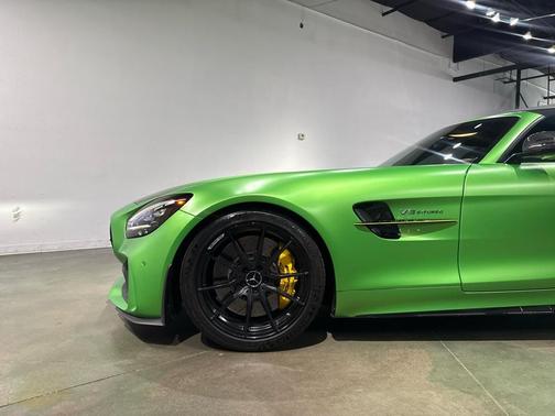 2020 Mercedes-Benz AMG GT R