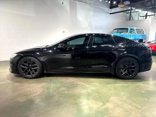 2021 Tesla Model S Plaid