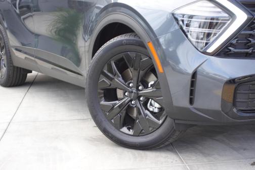 2025 Kia Sportage Plug-In Hybrid X-Line